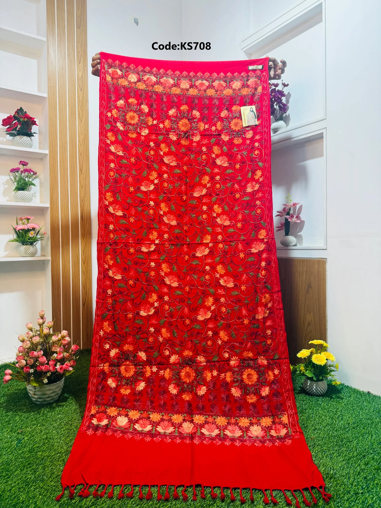 KS708 Beautiful Kashmiri Shawl - Ks708 - Image 1