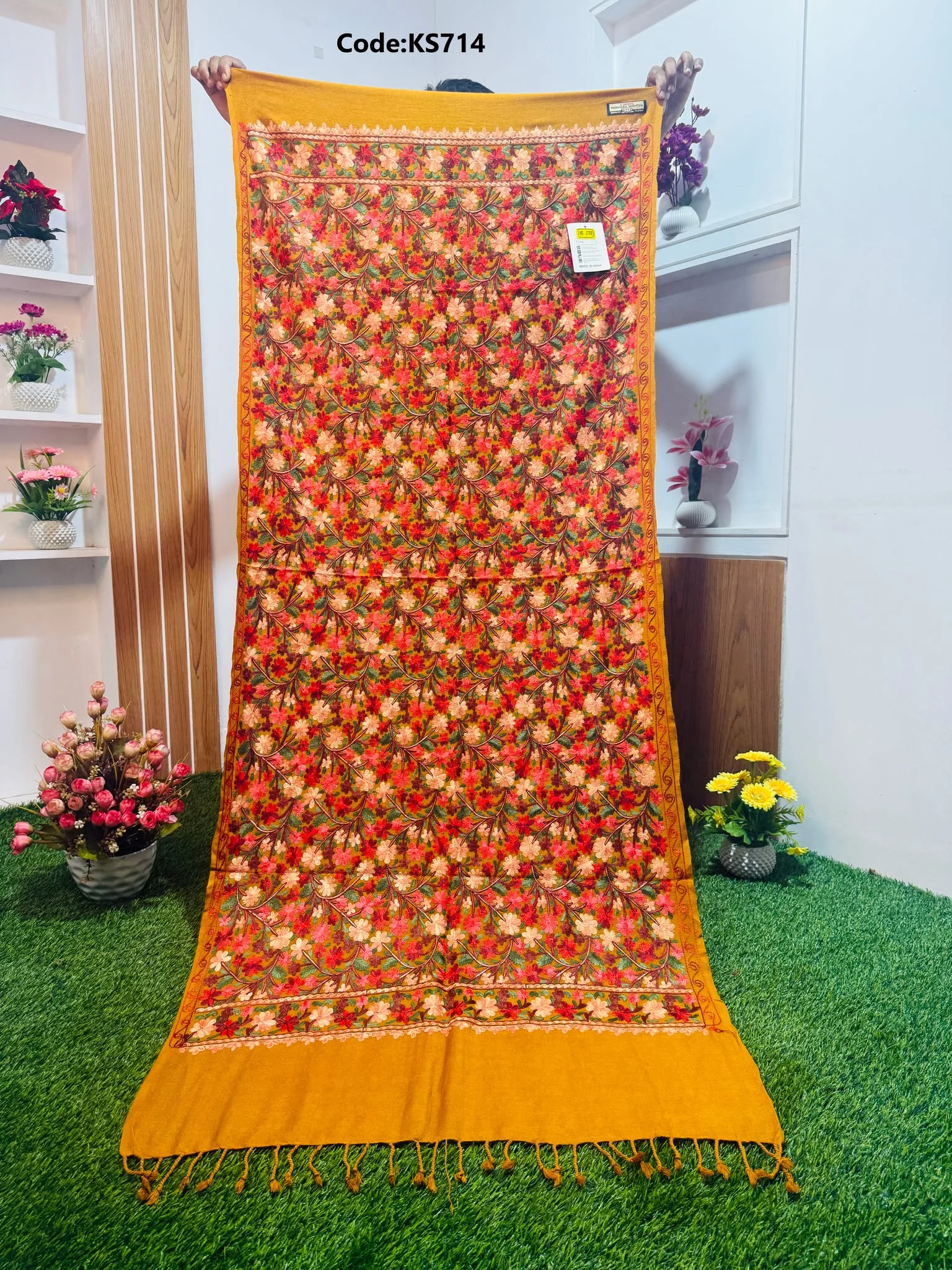 KS714 Beautiful Kashmiri Shawl - Ks714 - Image 1